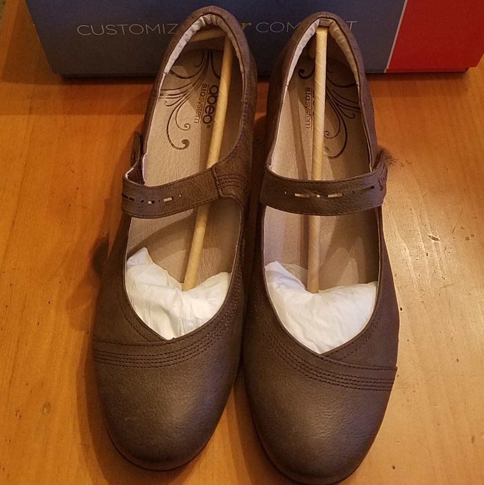 Brown Abeo Mary Jane Shoes